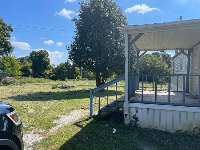 Photo - 6119 Holy Cross Rd