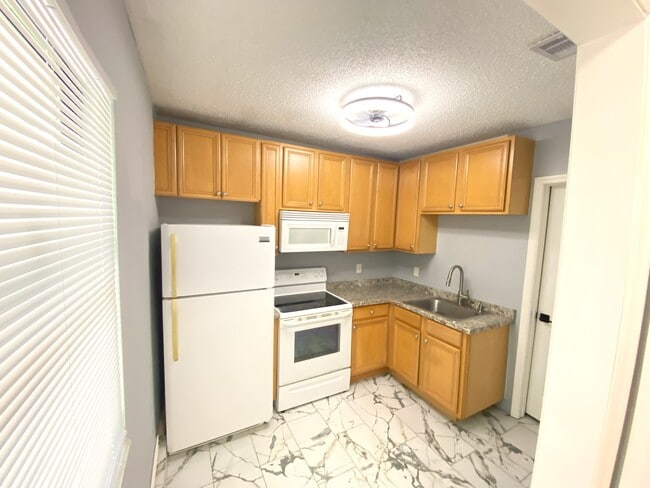 Kitchen2 of 2 - 7486 San Castle Blvd House