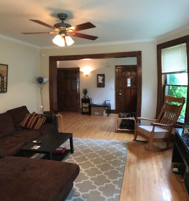 Photo - 2728 Colfax Ave S Unidad 1