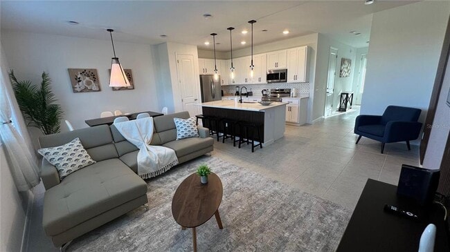 Photo - 639 Longboat Dr