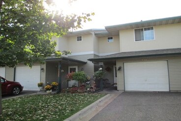 St. Croix Village Townhomes - St. Croix Village Townhomes