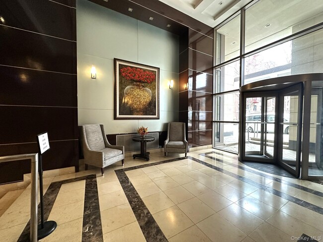 Photo - 64-05 Yellowstone Blvd Unidad 403S