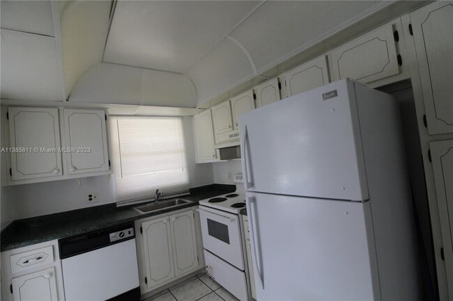 Photo - 580 Egret Dr Unit 302
