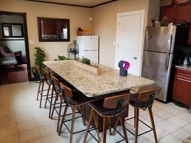 Building Photo - 2237 N 10th St