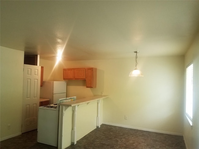 Photo - 3502 Campbell St