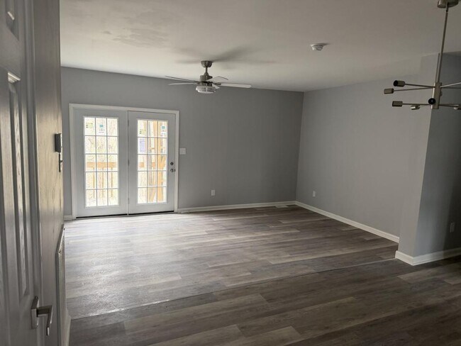 Photo - 1700 Lone Oak Rd Unit 22