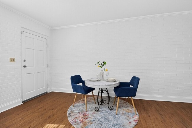 Photo - Charming One Bedroom Apartment In The Heart of Plaza Midwood!