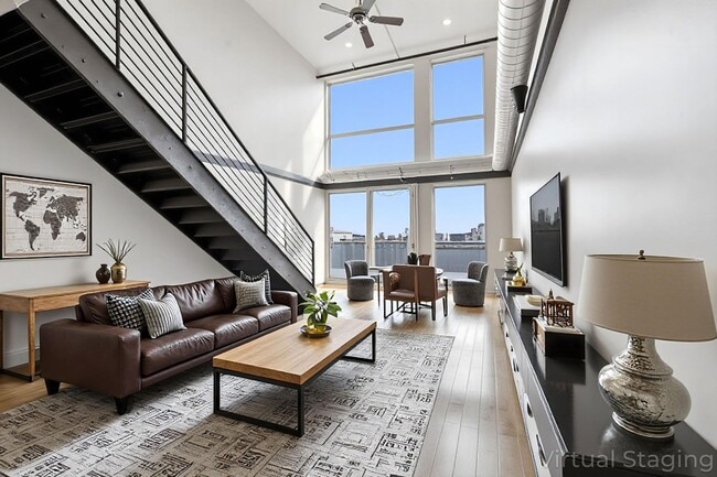 Photo - *Rarely Available* 3 Bedroom 2 Bathroom Penthouse At The Sexton Lofts!