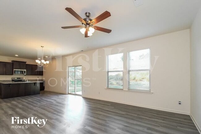 Photo - 5704 Beaver Pond Tl