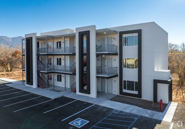 Building Photo - 247 US-550 Unit 203 Rental