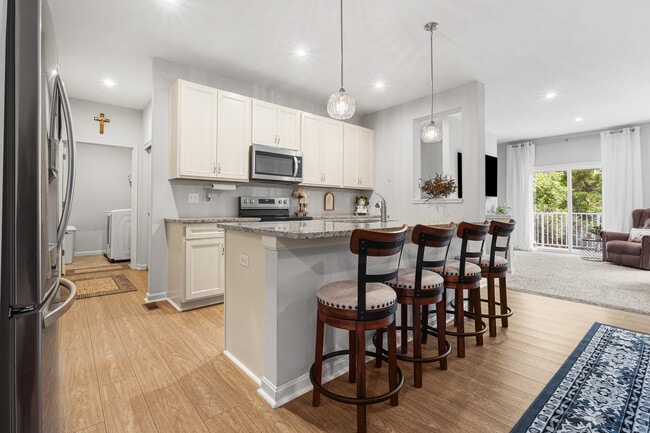Photo - 624 Morven Park Dr