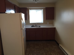Photo - Springcrest Apartments