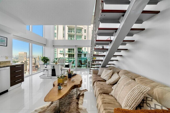Photo - 41 SE 5th St Unit 2117