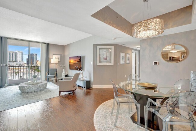 Building Photo - 140 S Dixie Hwy Unit 619