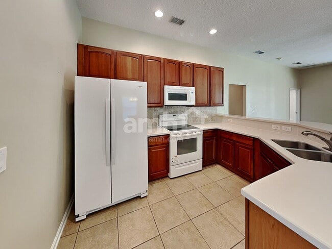 Photo - 1173 Carmona Pl