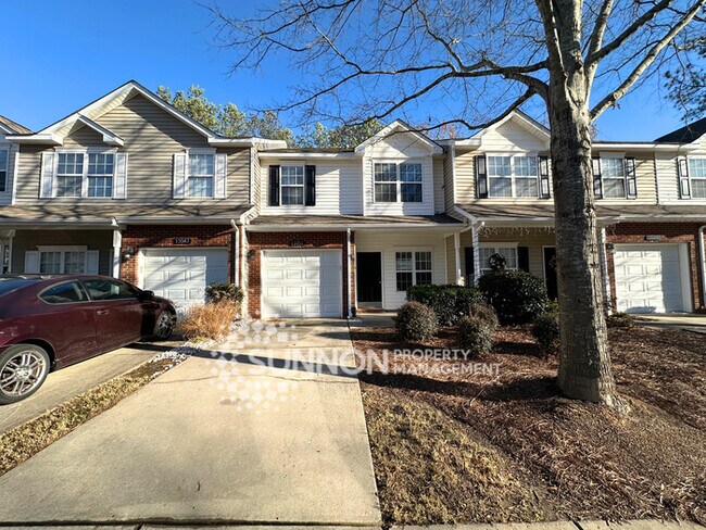Building Photo - Updated 2 Bedroom Ballantyne Townhome