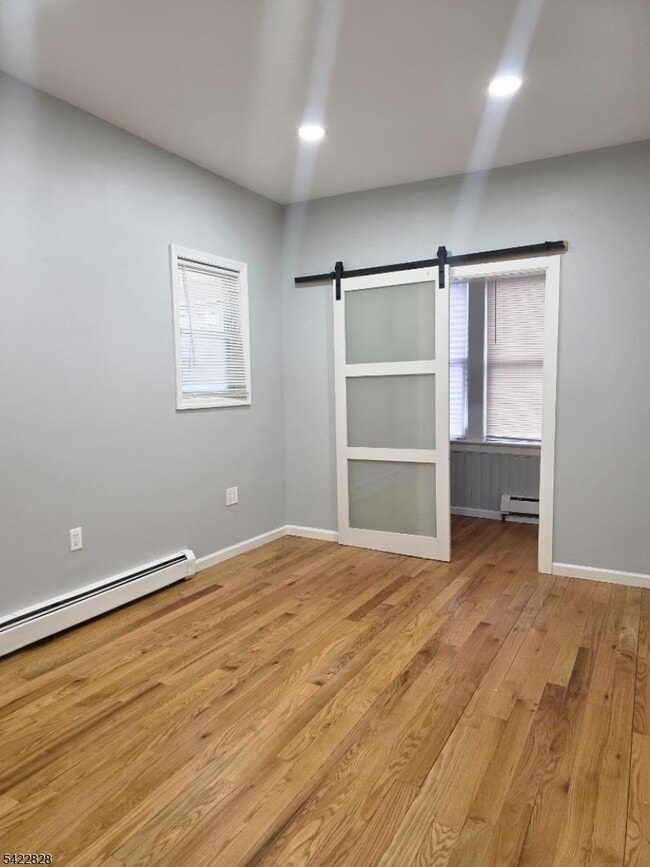 Photo - 586 N 11th St Unit 1