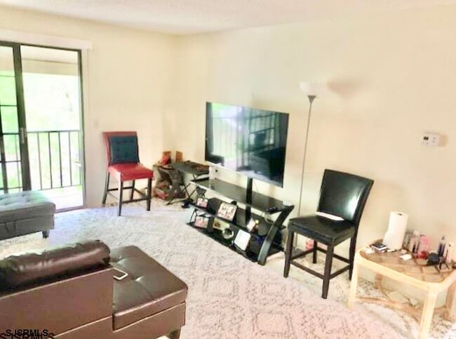 Photo - 118 Sussex Pl Unidad 118