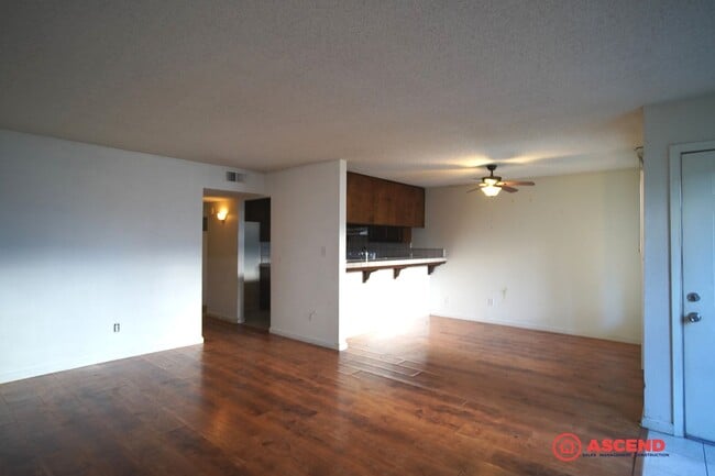 Photo - 6808 N Half Moon Dr Unit D