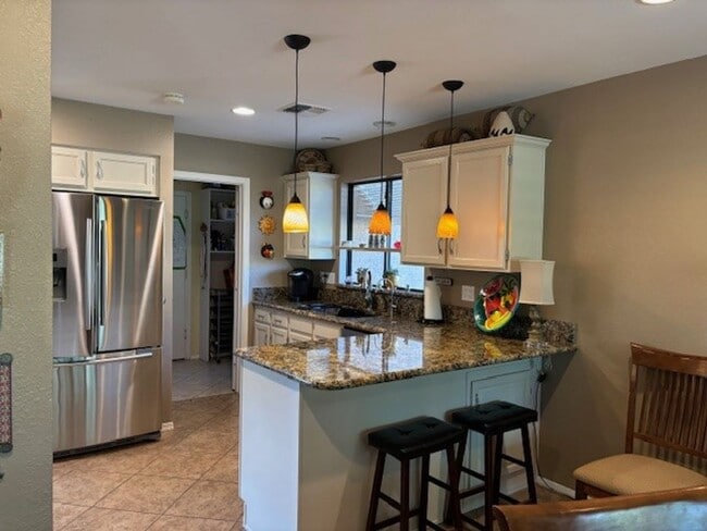 2502 Leisure World