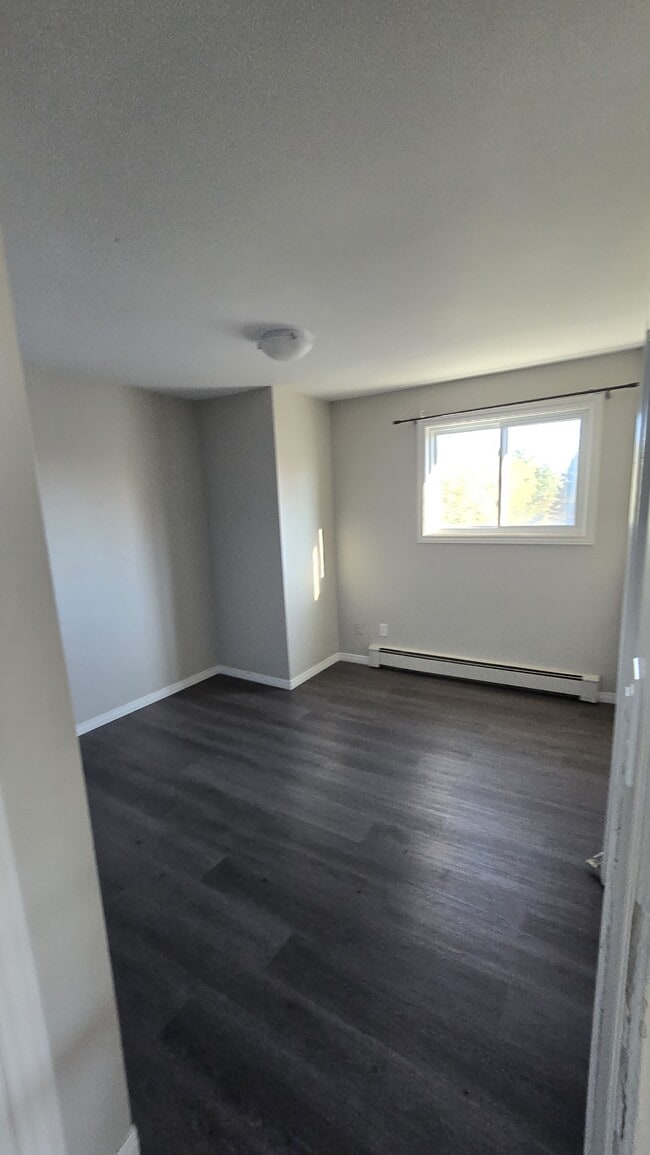 Photo - 91 Atkinson Ave Unit 8