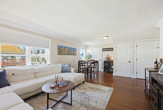 Photo - 48 Calumet St Unit 2