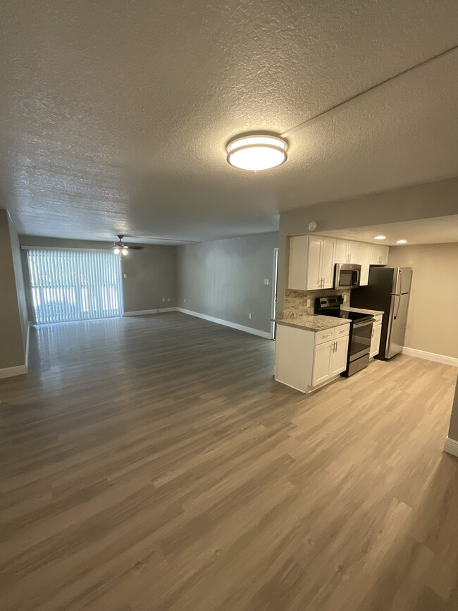 Seastone Luxury Apartments For Rent in Tampa, FL | ForRent.com