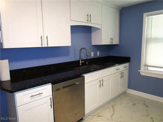 Photo - 14535 Cedar Rd Unit 1