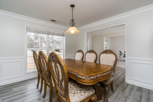 Photo - 8860 Penbrooke Ct