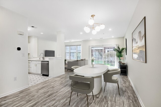 Building Photo - 133 Abbie Ct