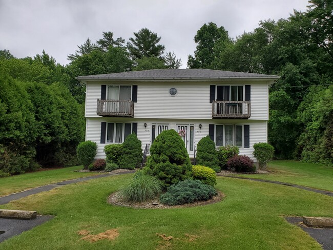 Photo - 792 Moore St Townhome