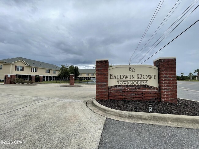 Building Photo - 806 Baldwin Rowe Cir