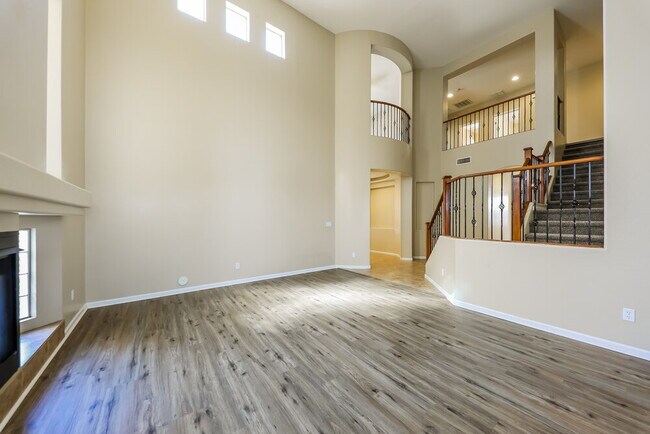 Photo - 33305 N 21st Dr