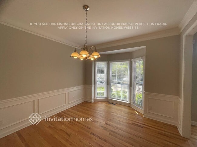 Photo - 2896 Hilton Cir