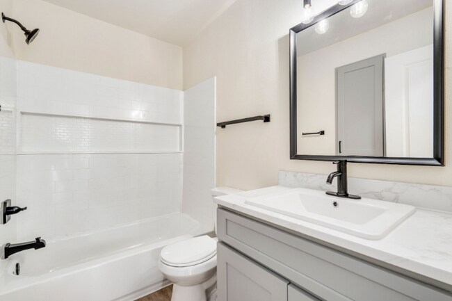 Photo - 1618 Banyan Dr Unit 1618 Banyan Dr #4