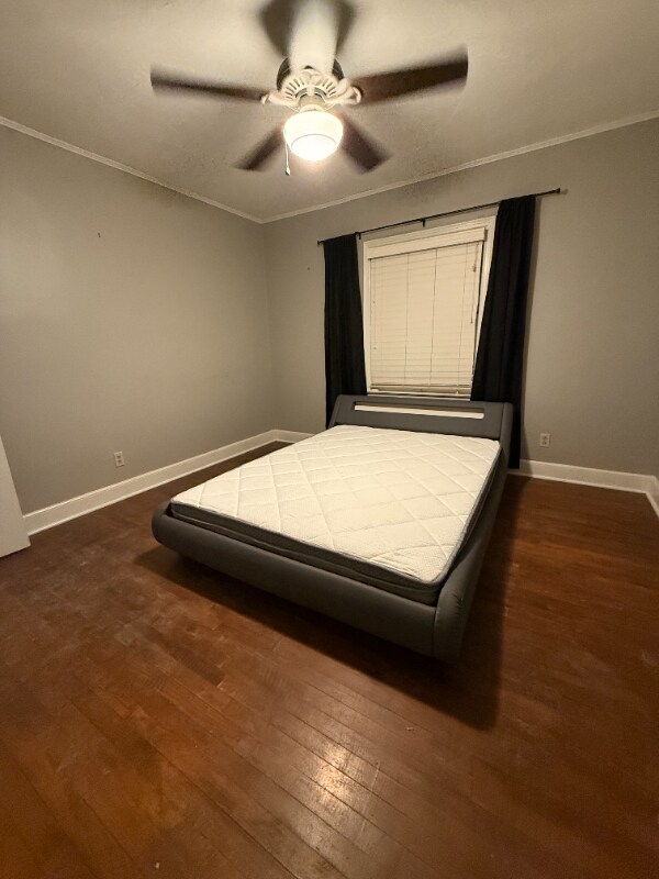 Photo - 2766 Union Ave