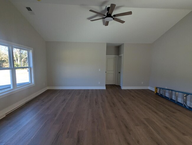 Photo - 205 White Ave