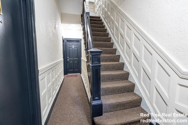 44A Joy St. Unit 3