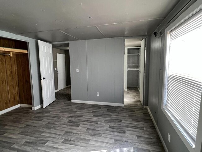 Photo - 8515 S County Rd