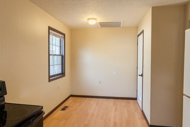 Photo - 247 7th St Unit 1