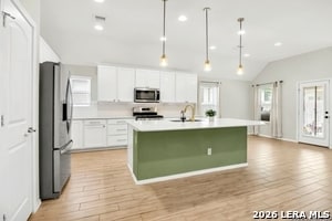 Photo - 445 Rosemellow St