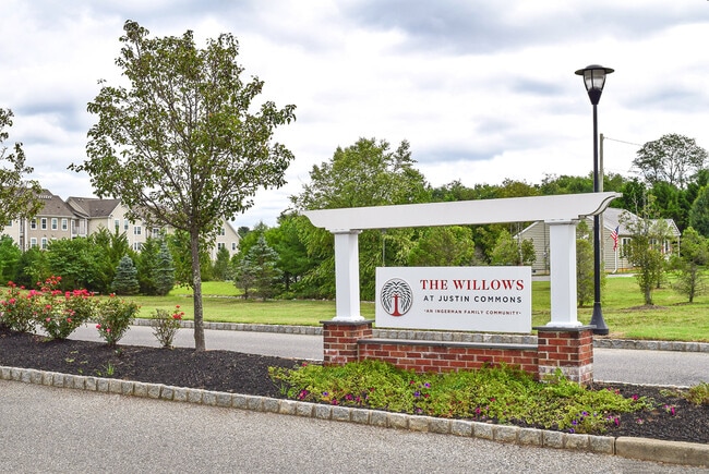 The Willows at Justin Commons