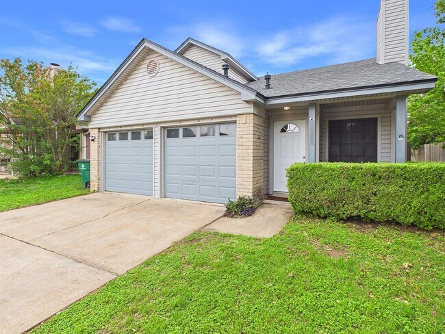 Photo - 14405 Tiffer Ln