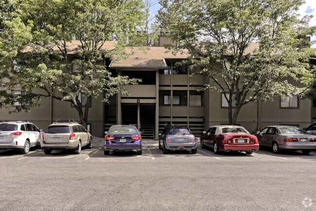 Building Photo - 710 City Park Ave Unit 710 City Park Ave B214 Rental