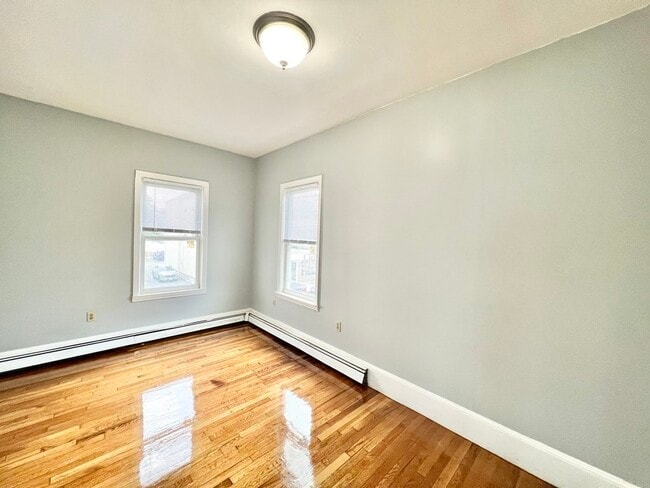 Photo - 113 Ferry St Unit 2