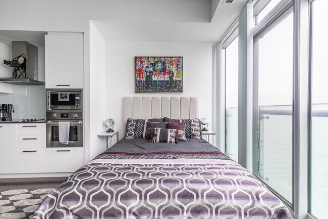 Photo - 120 Bremner Blvd Unit ID1345842P