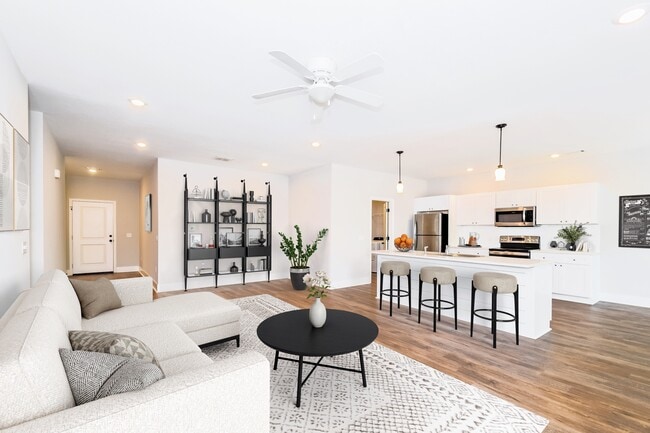 Photo - 65 Laura Ct.