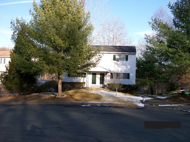 64 Knollwood Dr Unit 64 Knollwood Drive