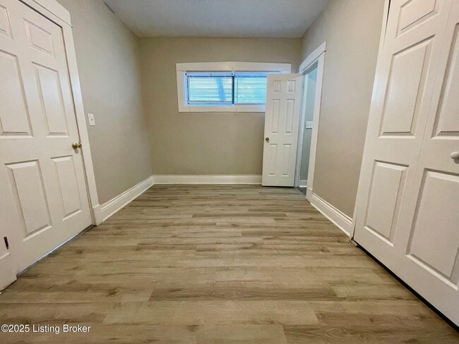 Photo - 1705 Hale Ave