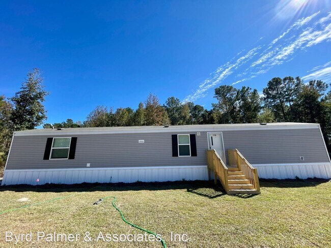 3 br, 2 bath House - 1748 Dirty Branch Road - 3 br, 2 bath House - 1748 Dirty Branch Road